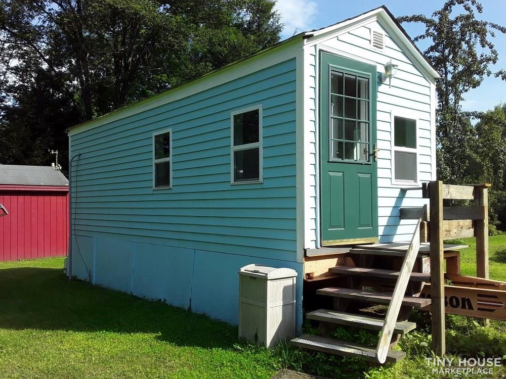 Tiny House on trailer - Image 1 Thumbnail