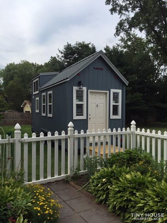 Tiny House on Wheels for sale - Image 1 Thumbnail
