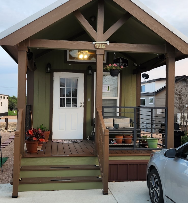 Tiny House (Park Model) For Sale - Image 1 Thumbnail