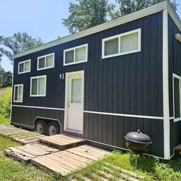 Tiny House - Professionally Built, Open to Trade for Toy Hauler - Image 2 Thumbnail