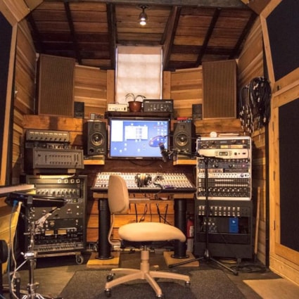 Tiny House Recording Studio - Image 2 Thumbnail