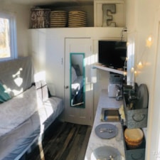 Tiny house / travel camper ready for adventures! - Image 4 Thumbnail