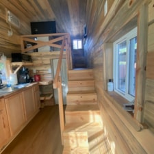 Tiny house w/loft furnished - Image 5 Thumbnail