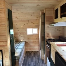 Tiny Lake Home/Cabin/Trailer totally remodeled for comfort and convenience - Image 4 Thumbnail
