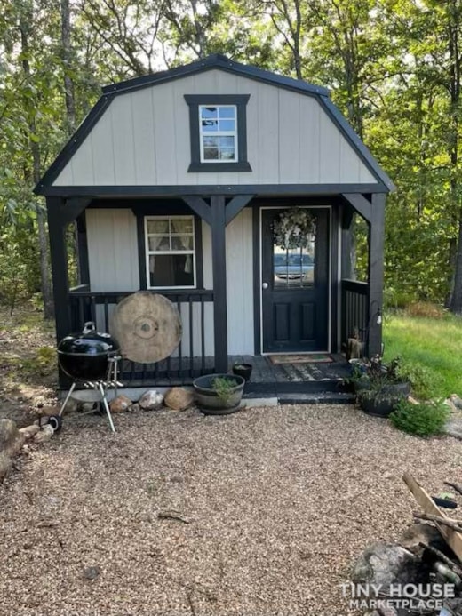 Tiny Modern Farmhouse 