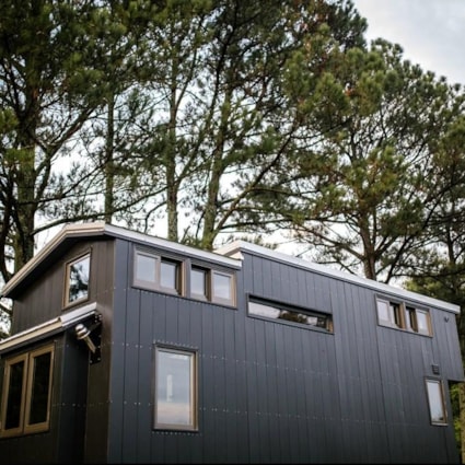 Top-end, Fully Custom, High Efficiency, Off-Grid, Industrial Tiny House! - Image 2 Thumbnail