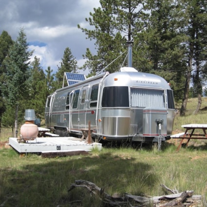 Ultimate flexibility -Converted 34' Classic Airstream Tiny House  - Image 2 Thumbnail
