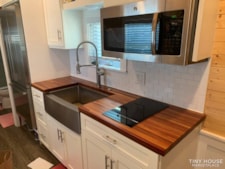 Ultra quality Tiny House in Palmetto FL with many upgrades - Image 3 Thumbnail