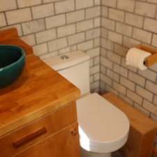 Unique NOAH Certified Big Tiny Home on Wheels for Sale - Ready to Move - Oregon - Image 6 Thumbnail