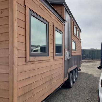   Tiny House for sale - Image 2 Thumbnail