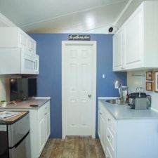 Waterfront Tiny House in Central Florida. Fully Furnished. 250 sq ft. No Loft. - Image 6 Thumbnail