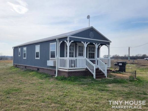 WORLD FAMOUS LELAND CABIN *OVER $150,000 INVESTED *SELLING FOR $70K EDGEWOOD TX